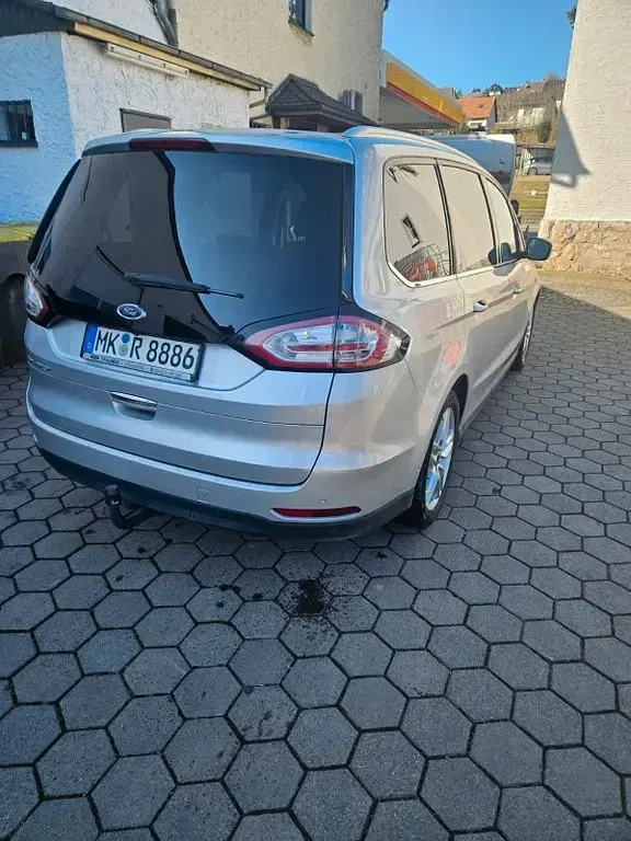 Gebraucht Ford Galaxy Titanium 190 PS (139 kW) 2018 Silber Van / Kleinbus