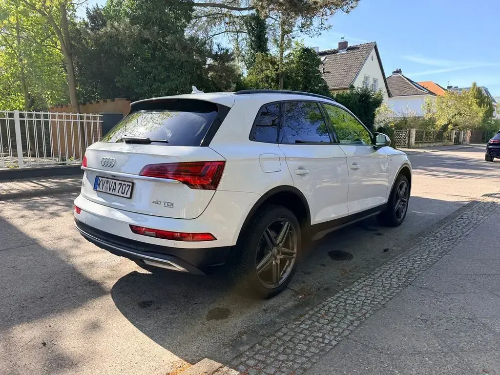 Gebraucht Audi Q5 Ambiente 204 PS (150 kW) 2022 Weiß SUV