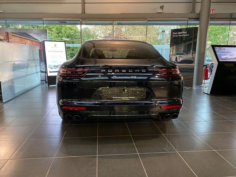 Gebraucht Porsche Panamera 4S 441 PS (324 kW) 2018 Schwarz Limousine