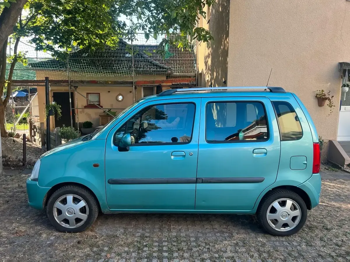 Gebraucht Opel Agila 60 PS (44 kW) 2005 Grün Van / Kleinbus
