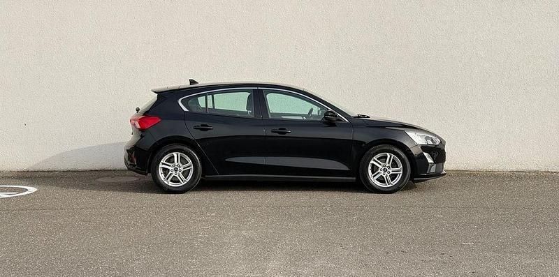 Gebraucht Ford Focus Cool & Connect 151 PS (111 kW) 2018 Schwarz Limousine