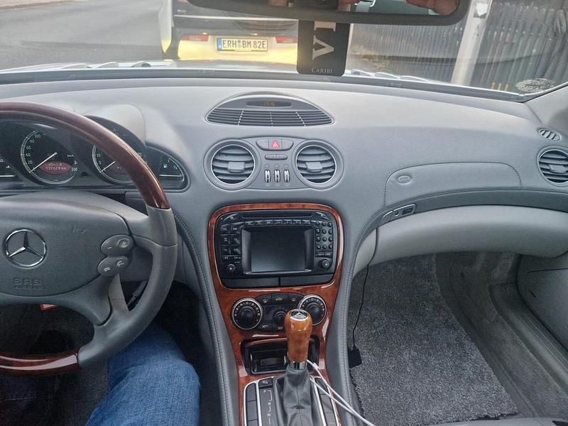 Gebraucht Mercedes SL500 306 PS (225 kW) 2002 Silber Cabrio