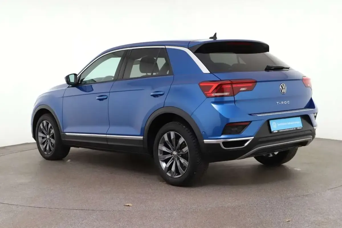 Gebraucht VW T-Roc Sport 150 PS (110 kW) 2021 Ravennablau metallic SUV