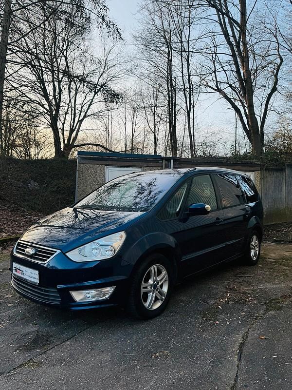 Gebraucht Ford Galaxy Titanium 140 PS (102 kW) 2011 Blau Van / Kleinbus