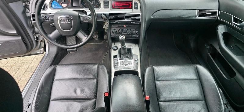 Grau Gebraucht 2007 Audi A6 Limousine | 2.500 € (Guter Preis) - Bild 1/4