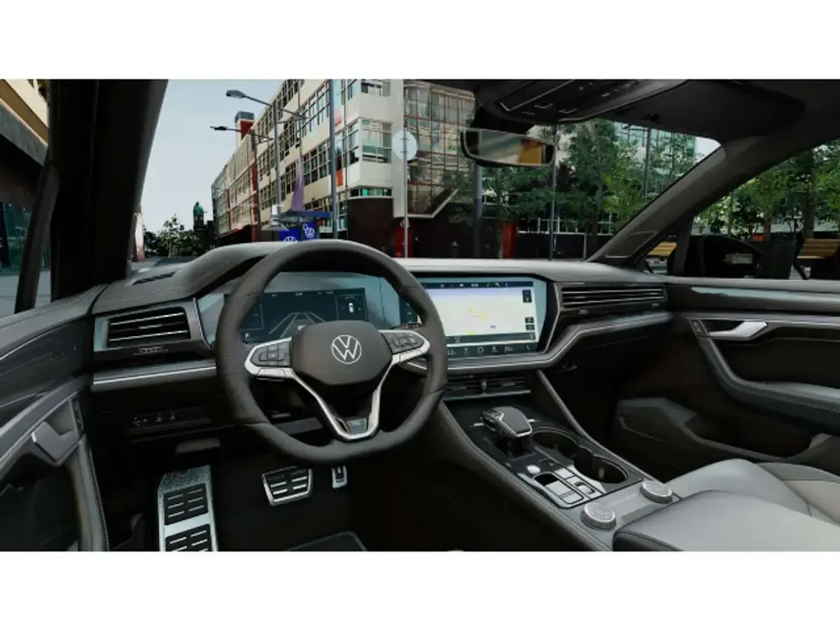 Gebraucht VW Touareg R-line 231 PS (169 kW) 2025 Grenadillschwarz metallic SUV