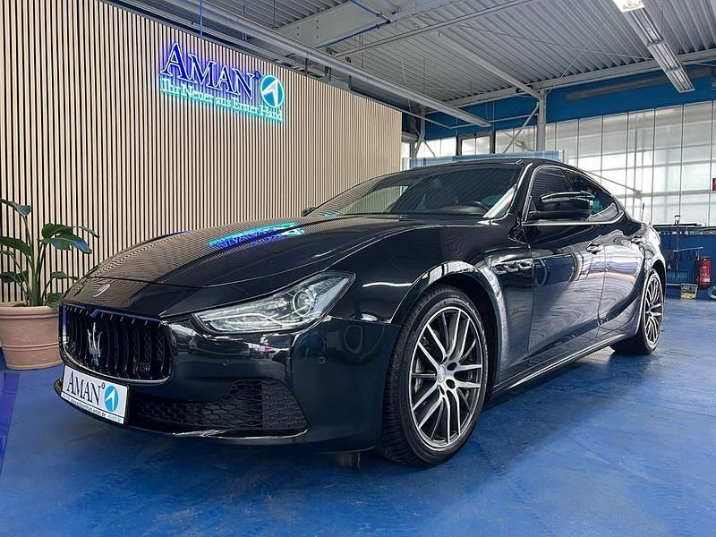 Gebraucht Maserati Ghibli 275 PS (202 kW) 2014 Schwarz Limousine