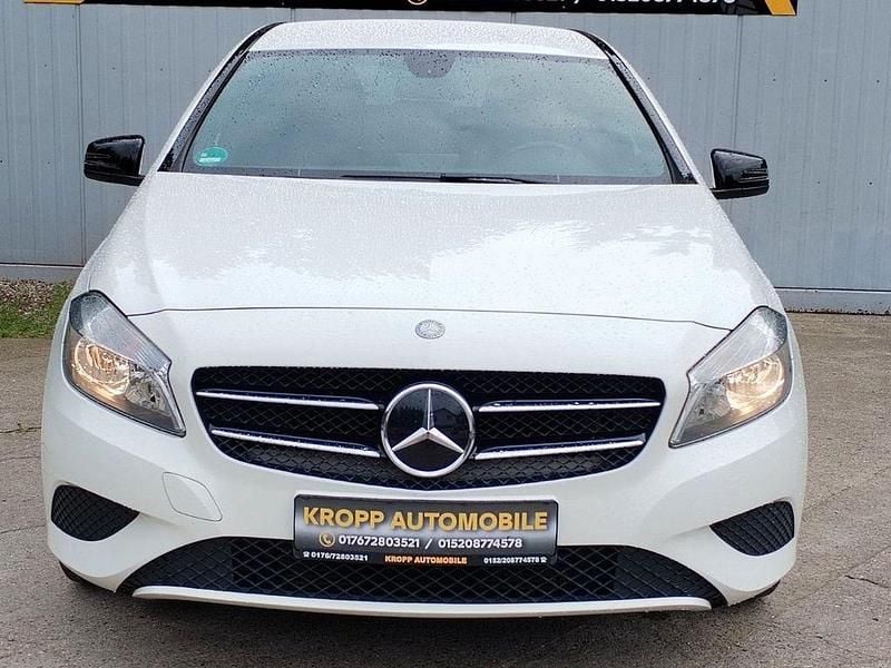 Gebraucht Mercedes A200 156 PS (114 kW) 2014 Weiß Limousine
