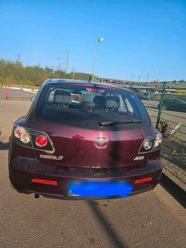 Violet Gebraucht 2006 Mazda 3 Limousine | 1.100 € (Guter Preis) - Bild 1/4