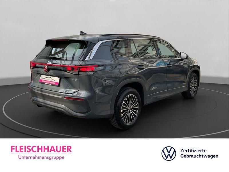 Gebraucht VW Tayron 150 PS (110 kW) 2025 Grau SUV