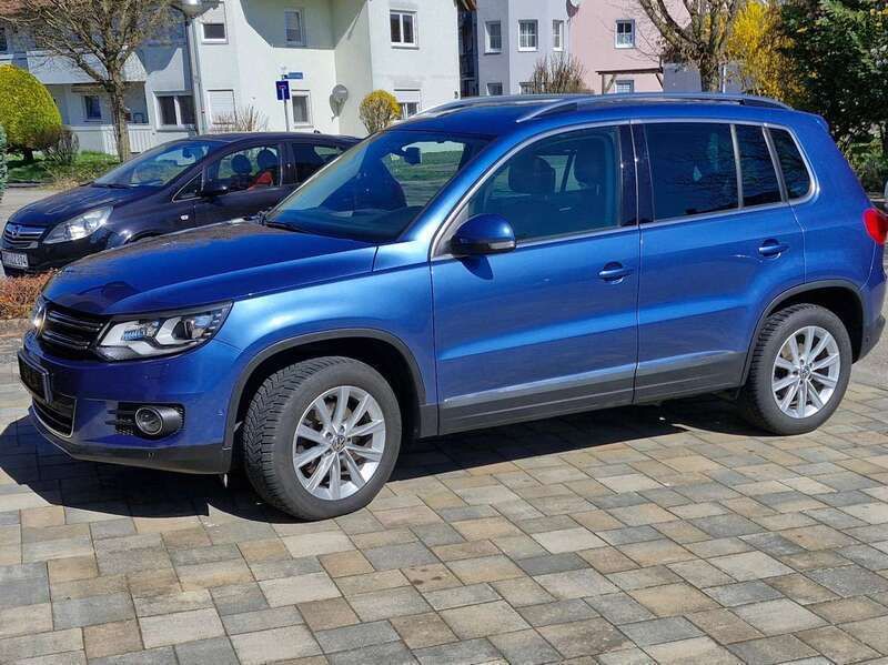 Blau Gebraucht 2013 VW Tiguan Sportline SUV | 10.900 € (Guter Preis) - Bild 1/4