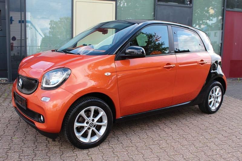 Gebraucht Smart ForFour Passion 71 PS (52 kW) 2015 Schwarz Kleinwagen