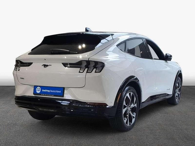 Gebraucht Ford Mustang Mach-E Premium 258 kW (351 PS) 2025 Weiß SUV