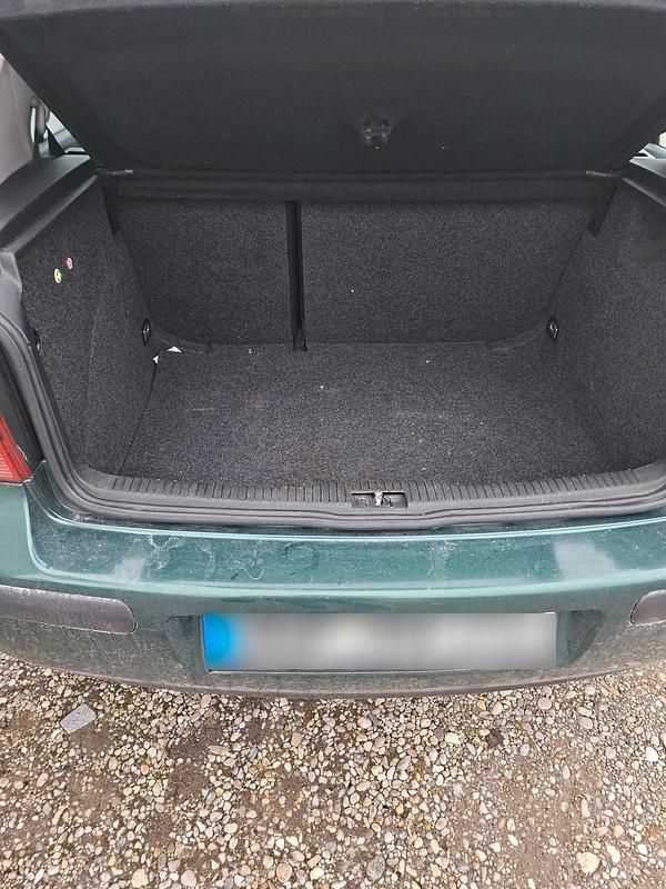 Gebraucht VW Golf III 75 PS (55 kW) 1998 Grün Kleinwagen