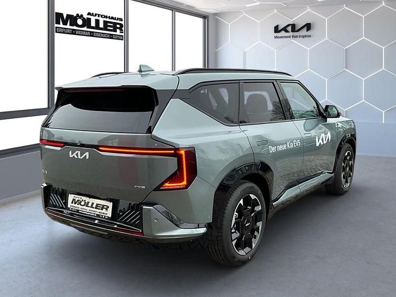 Neu Kia EV5 GT-Line 160 kW (218 PS) 2026 Grün SUV