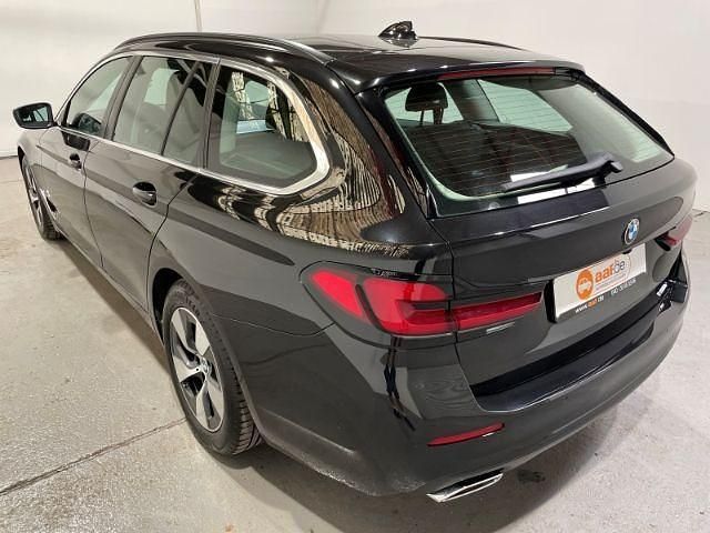 Gebraucht BMW 520 190 PS (139 kW) 2022 Schwarz Kombi
