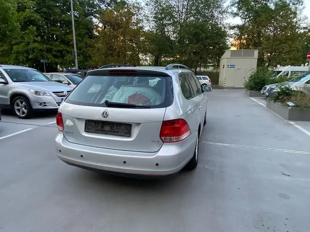Gebraucht VW Golf V 105 PS (77 kW) 2009 Grau Kombi