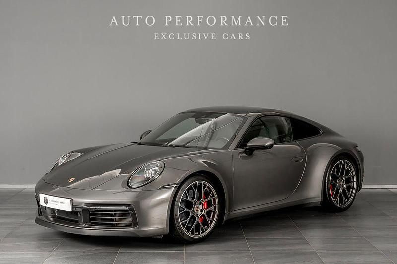Grau Gebraucht 2020 Porsche 911 Carrera 4S | 130.900 € (Fairer Preis) - Bild 1/4