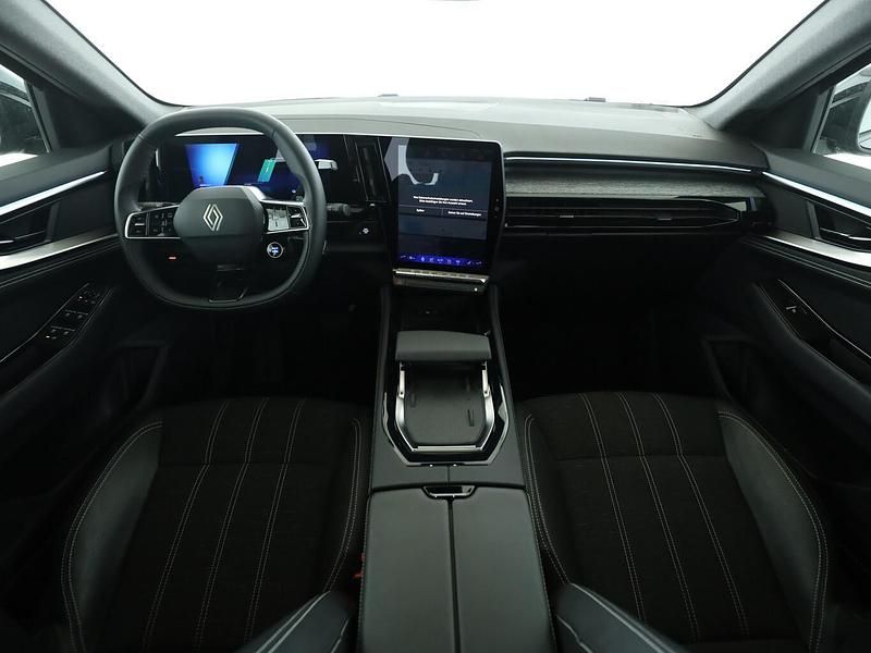 Gebraucht Renault Austral Techno 200 PS (147 kW) 2025 Blackpearlschwarz metallic SUV