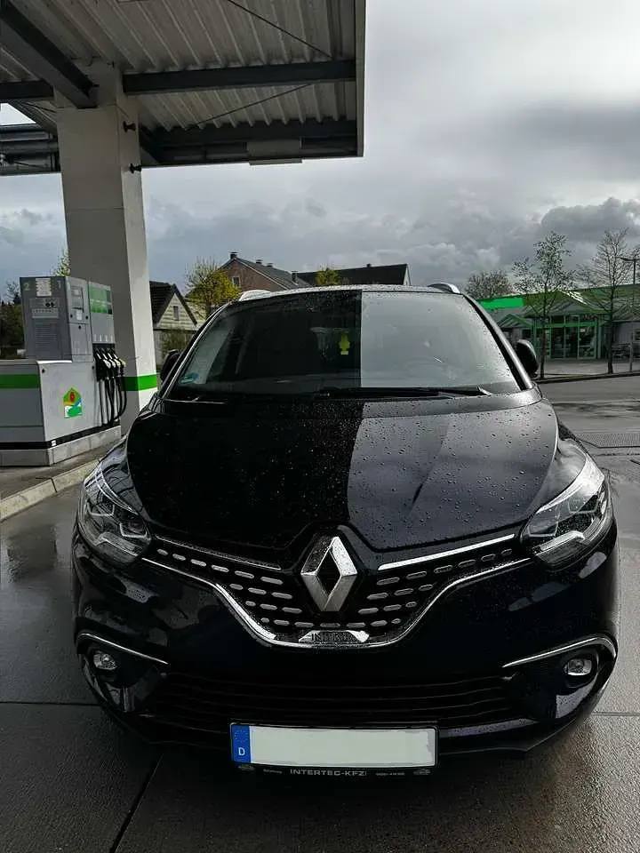 Usata Renault Scenic E-Tech Initiale Paris 160 CV (117 kW) 2017 Nero Monovolume