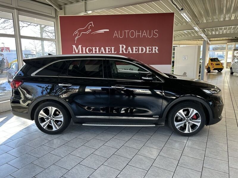 Schwarz Gebraucht 2019 Kia Sorento 3 SUV | 29.850 € (Fairer Preis) - Bild 1/4