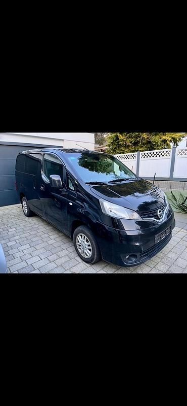 Schwarz Gebraucht 2012 Nissan NV200 Van | 5.450 € (Fairer Preis) - Bild 1/2