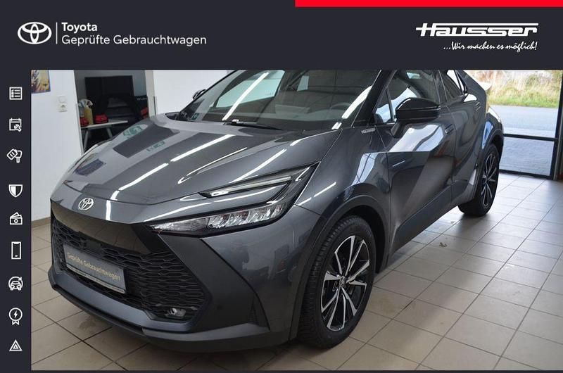 Grau Gebraucht 2024 Toyota C-HR Team SUV | 29.340 € (Fairer Preis) - Bild 1/4