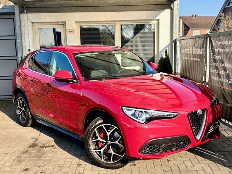 Gebraucht Alfa Romeo Stelvio Lusso 280 PS (205 kW) 2020 Colore esterno (rosso alfa, un SUV