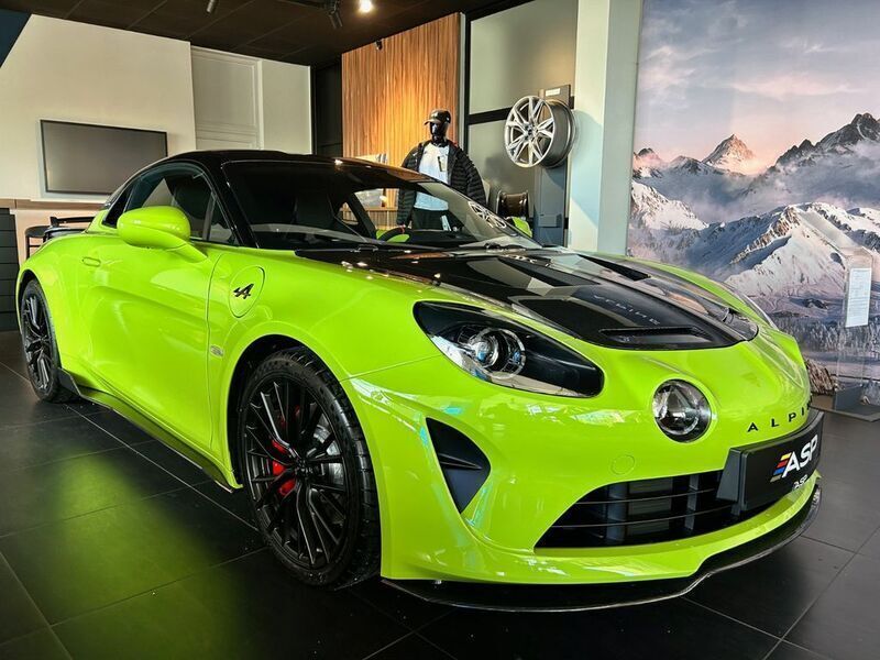 Grün Neu 2024 Alpine A110 | 93.000 € (Teuer) - Bild 1/4