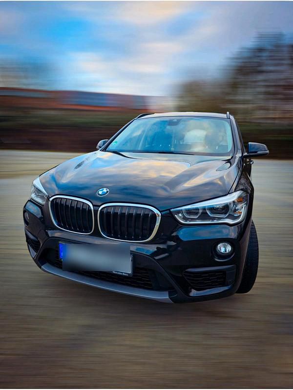 Gebraucht BMW X1 150 PS (110 kW) 2018 Schwarz SUV