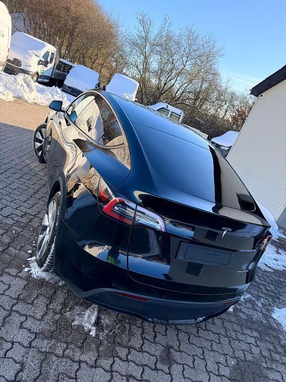Gebraucht Tesla Model Y 378 kW (514 PS) 2021 Schwarz SUV