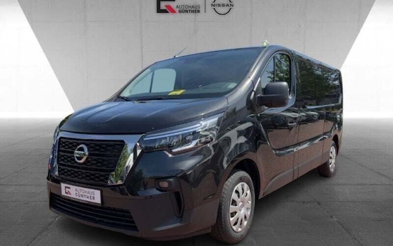 Schwarz Gebraucht 2022 Nissan Primastar N-Connecta Van / Kleinbus | 29.988 € (Fairer Preis) - Bild 1/4