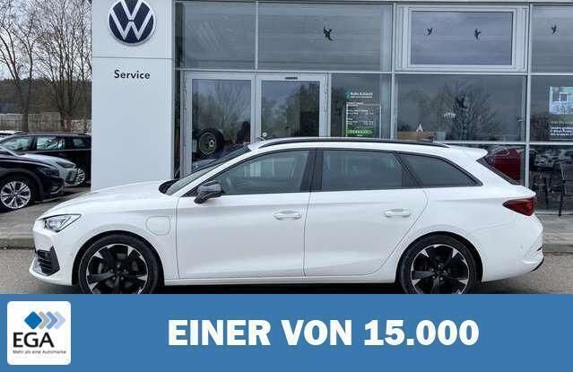 Weiß Gebraucht 2022 Cupra Leon | 26.440 € (Guter Preis) - Bild 1/4