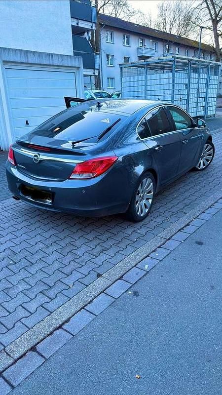 Gebraucht Opel Insignia Cosmo 140 PS (102 kW) 2009 Grau Limousine