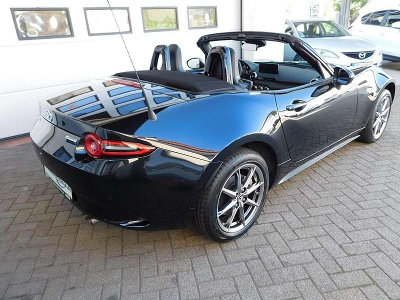 Neu Mazda MX5 Exclusive-Line 132 PS (97 kW) 2025 Jet black Cabrio