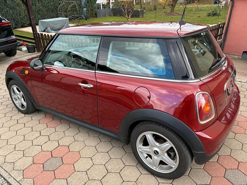 Gebraucht Mini ONE 95 PS (69 kW) 2009 Rot Kleinwagen