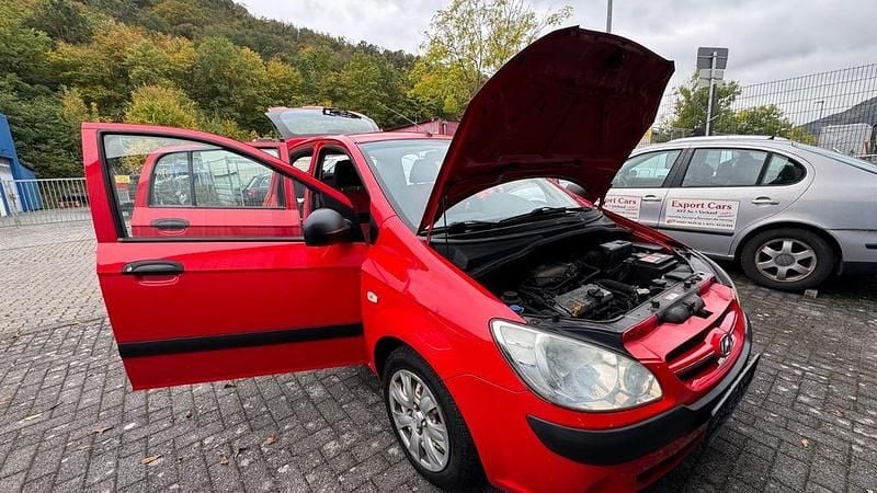 Rot Gebraucht 2008 Hyundai Getz Kleinwagen | 988 € (Superpreis) - Bild 1/4