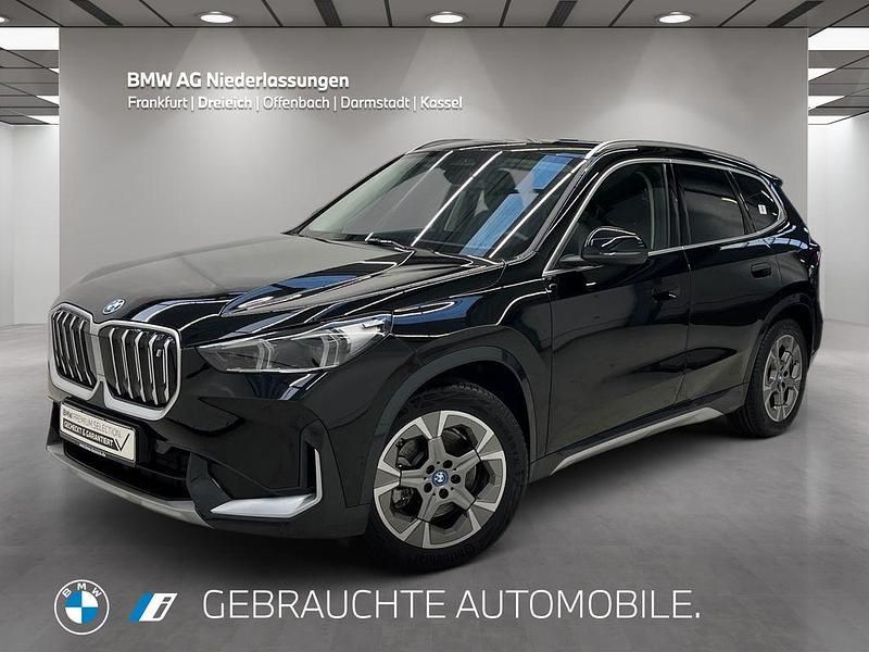 Gebraucht BMW iX1 Performance 200 kW (272 PS) 2023 Schwarz SUV