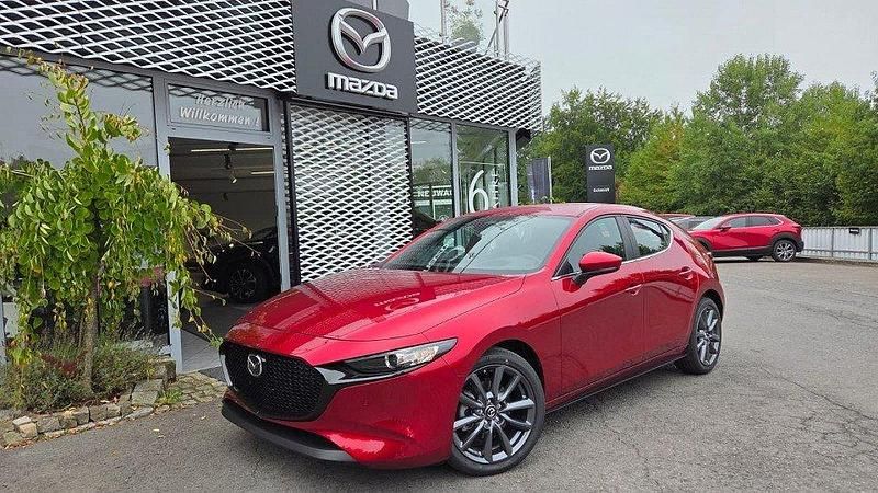 Neu 2025 Mazda 3 Center-Line | 26.990 € - Bild 1/4