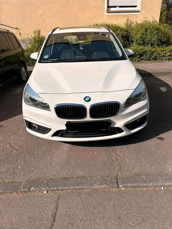 Gebraucht BMW 220 190 PS (139 kW) 2017 Weiß Van / Kleinbus