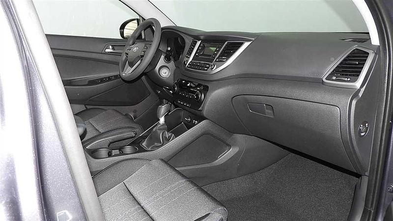 Gebraucht Hyundai Tucson Classic 132 PS (97 kW) 2017 Grau SUV