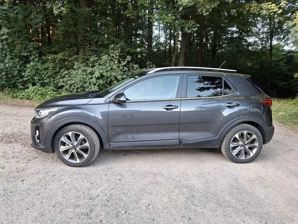 Gebraucht Kia Stonic Platinum 120 PS (88 kW) 2017 Grau SUV