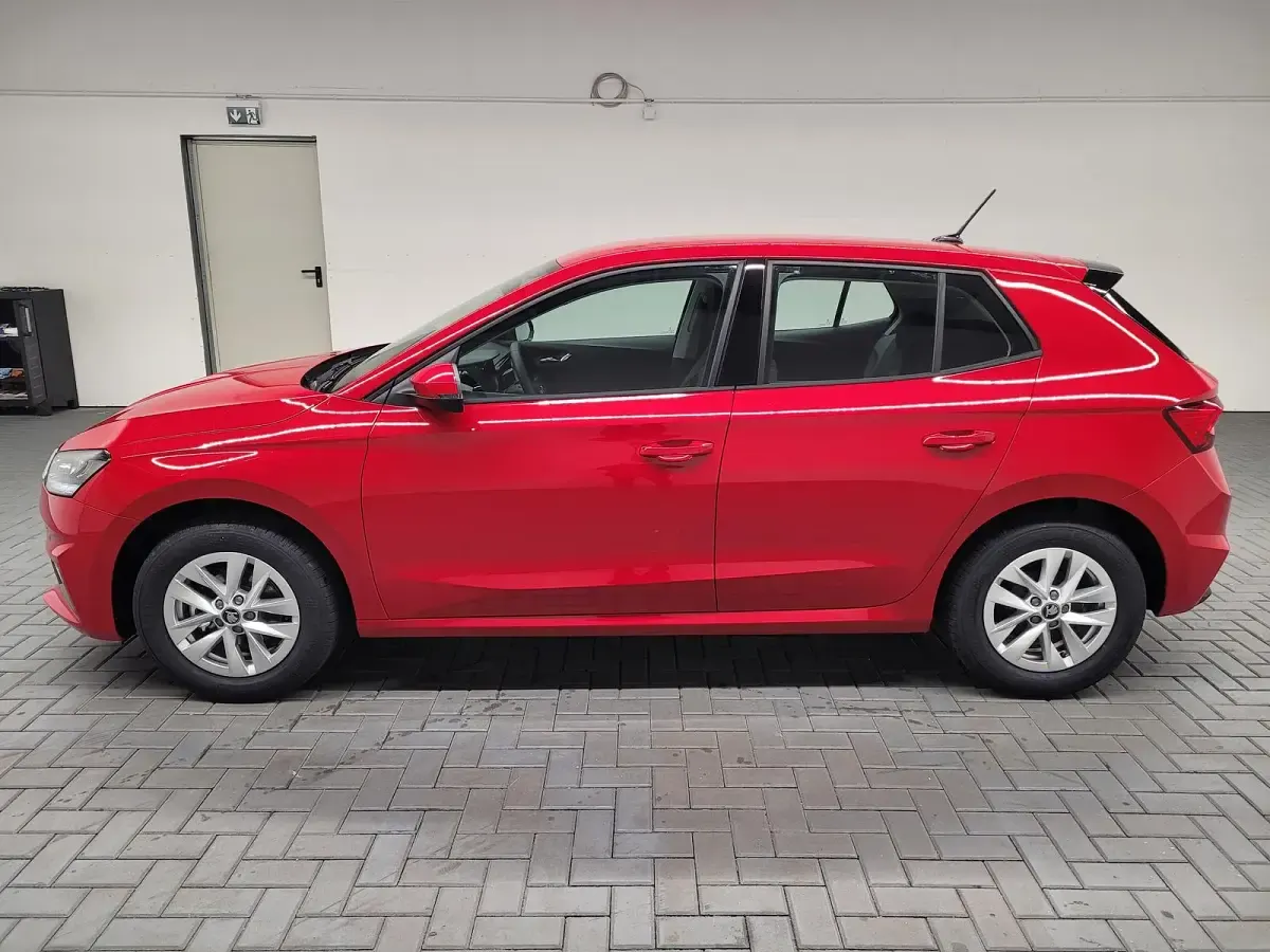 Neu Skoda Fabia 116 PS (85 kW) 2026 Velvetrotmet. Kleinwagen