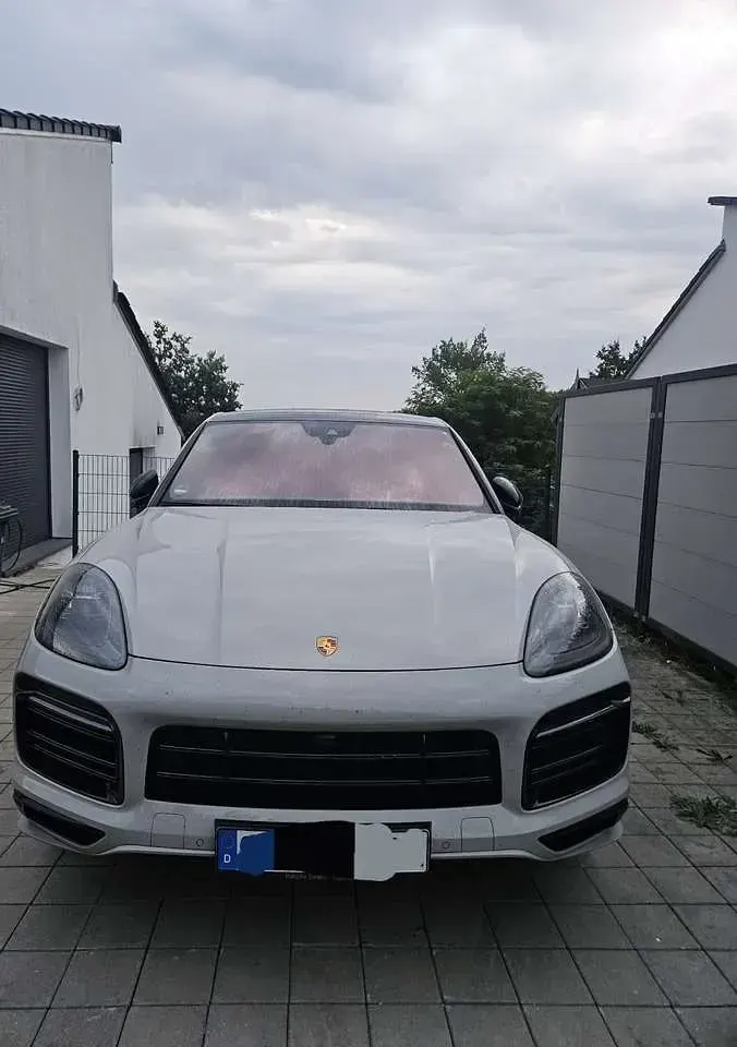 Gebraucht Porsche Cayenne E-Hybrid Coupe Platinum Edition 462 PS (339 kW) 2023 SUV
