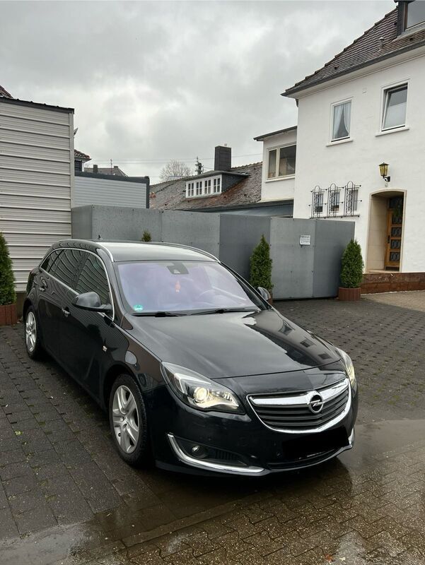Schwarz Gebraucht 2015 Opel Insignia OPC Kombi | 8.500 € (Guter Preis) - Bild 1/4