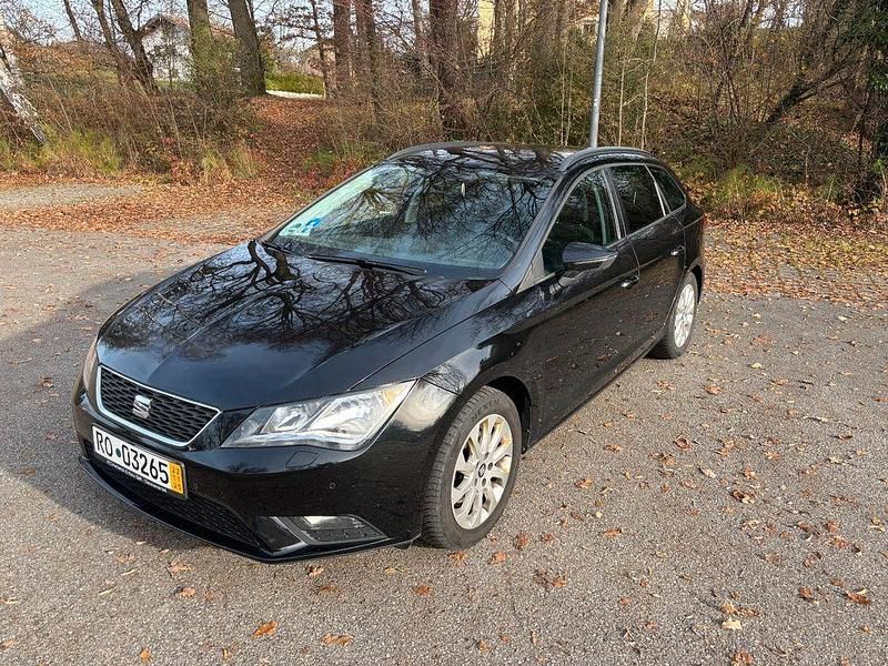 Schwarz Gebraucht 2015 Seat Leon ST Style Kombi | 6.490 € (Superpreis) - Bild 1/4