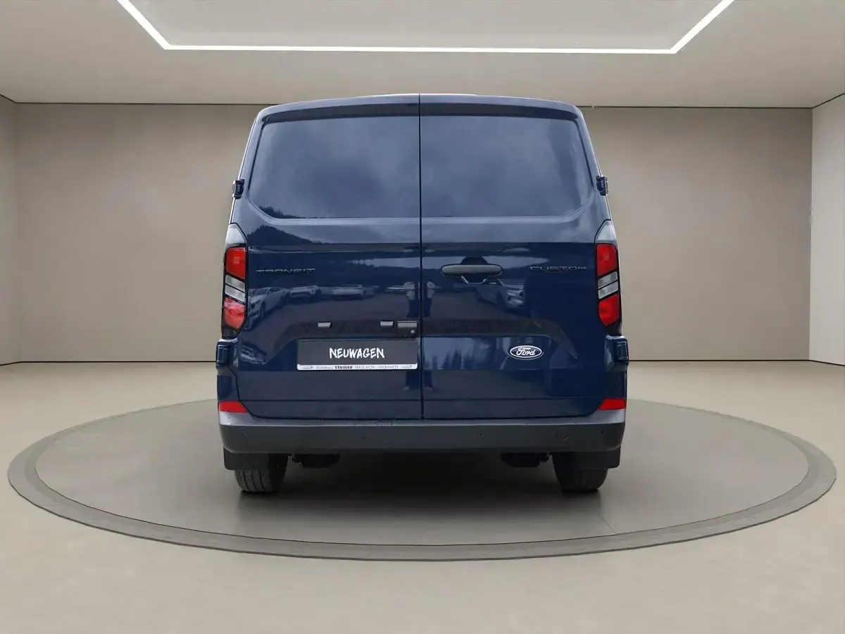 Neu Ford Transit Custom Trend 136 PS (100 kW) 2026 Blazer blue Van