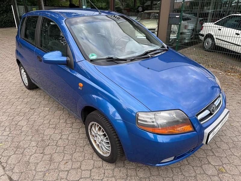 Blau Gebraucht 2004 Chevrolet Kalos SE Kleinwagen | 400 € (Superpreis) - Bild 1/4