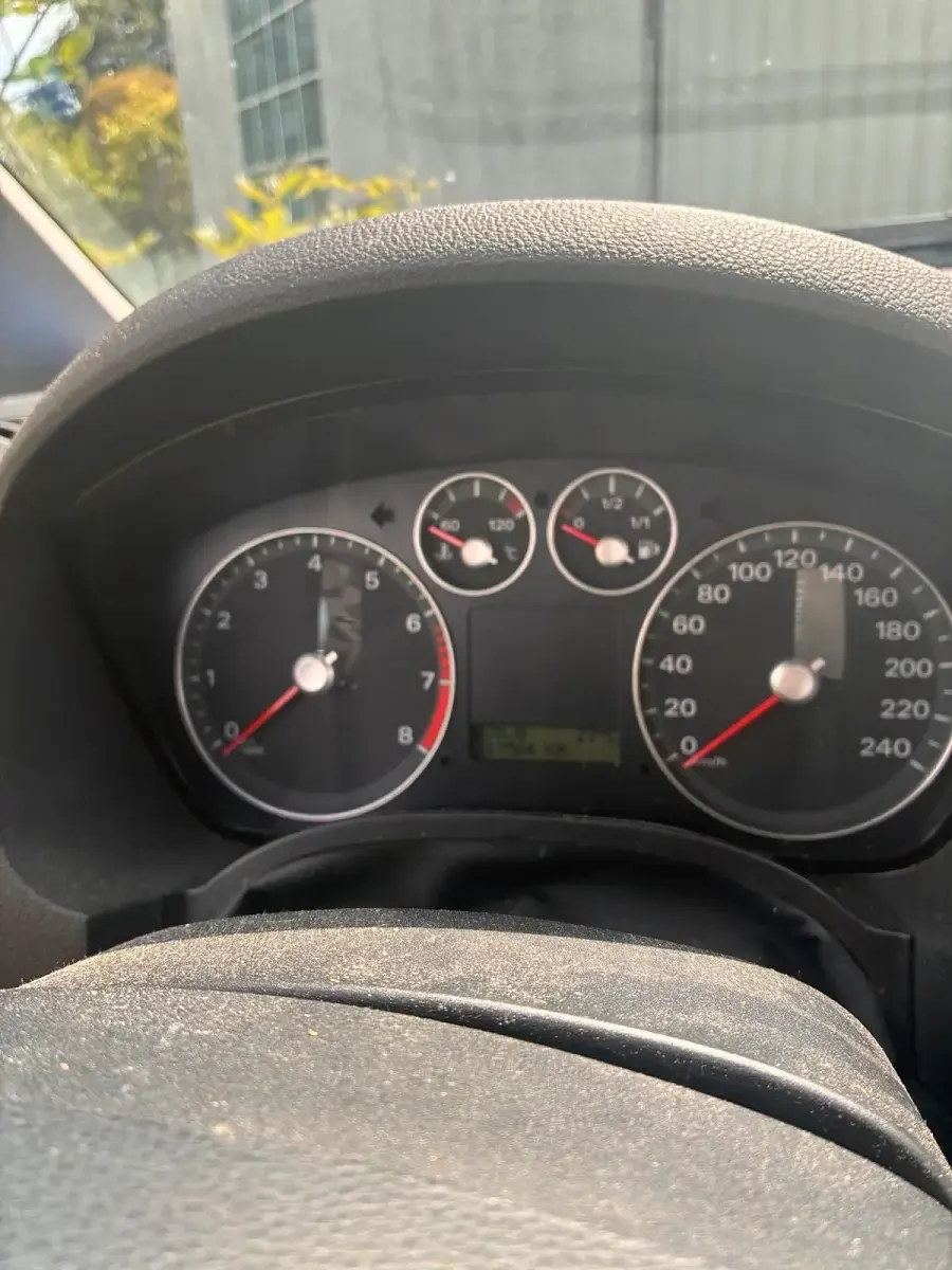Gebraucht Ford Focus 115 PS (84 kW) 2005 Blau Kleinwagen