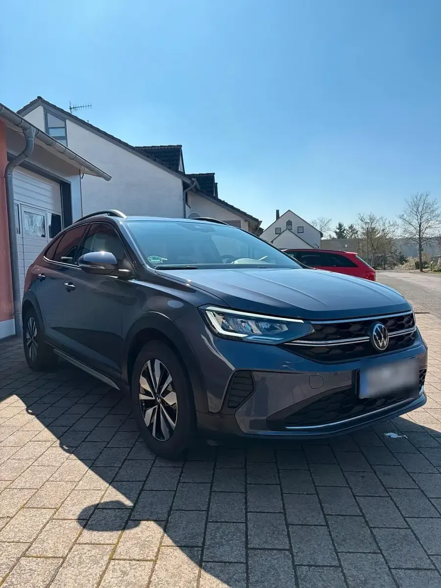 Gebraucht VW Taigo Move 95 PS (69 kW) 2023 Grau SUV